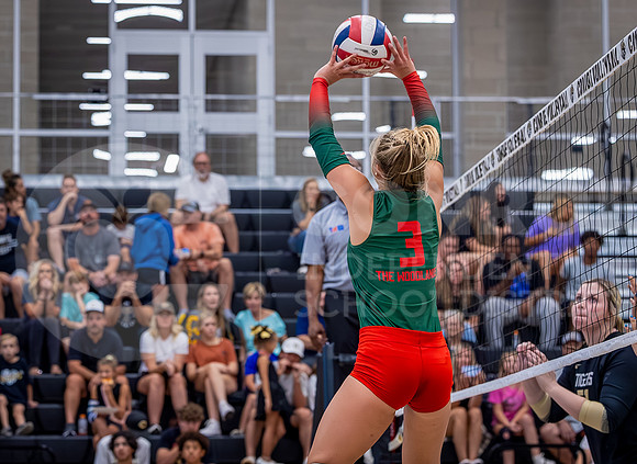 230901 Volleyball TWHS vs Conroe - Taryn Farnsworth-27