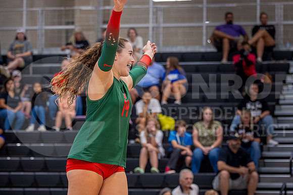 230901 Volleyball TWHS vs Conroe - Taryn Farnsworth-56