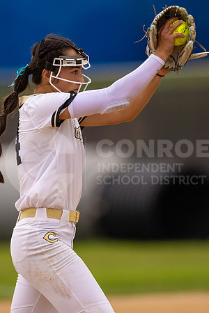 040423 TWHS vs CHS Softball-30