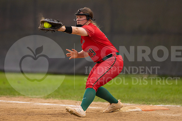 040423 TWHS vs CHS Softball-47