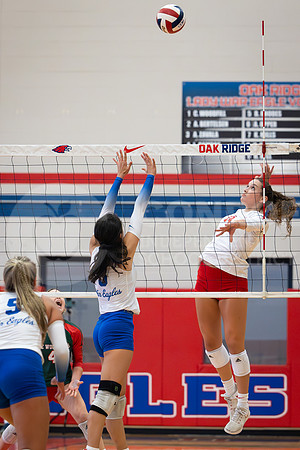 230822 TWHS vs ORHS Volleyball - Taryn Farsnworth-27