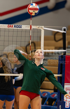 230822 TWHS vs ORHS Volleyball - Taryn Farsnworth-8