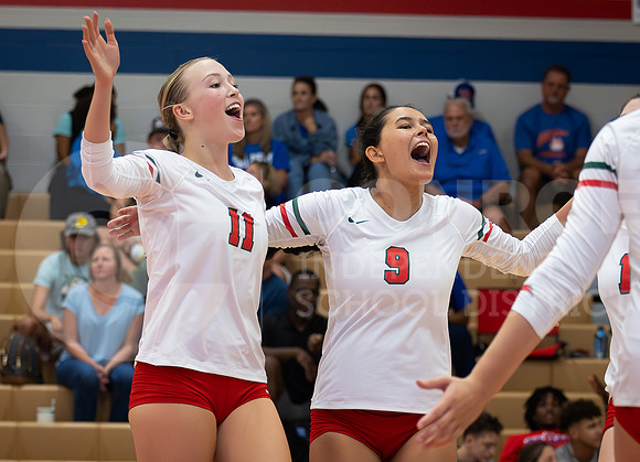 230822 TWHS vs ORHS Volleyball - Taryn Farsnworth-76