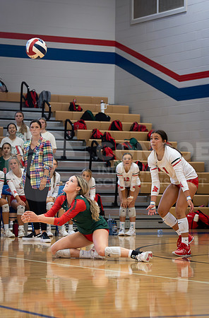 230822 TWHS vs ORHS Volleyball - Taryn Farsnworth-39