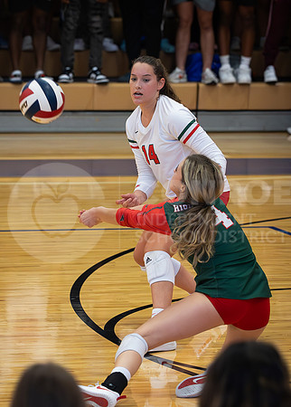 230822 TWHS vs ORHS Volleyball - Taryn Farsnworth-49