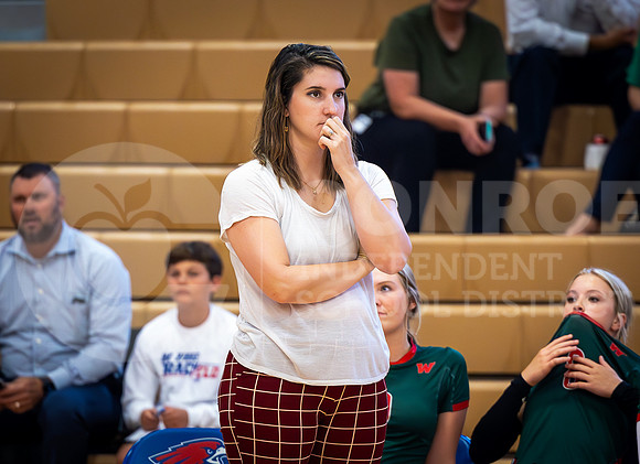 230822 TWHS vs ORHS Volleyball - Taryn Farsnworth-3