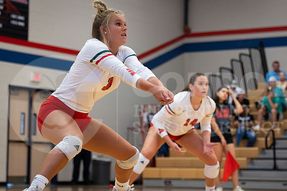 230822 TWHS vs ORHS Volleyball - Taryn Farsnworth-66