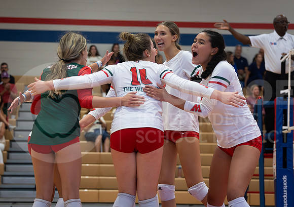 230822 TWHS vs ORHS Volleyball - Taryn Farsnworth-61
