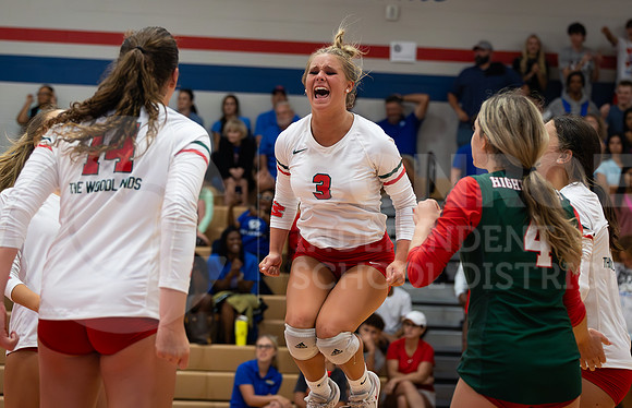 230822 TWHS vs ORHS Volleyball - Taryn Farsnworth-96