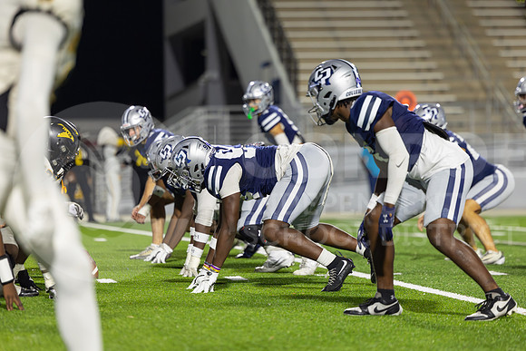 251114 Eisenhower vs College Park-19