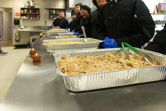 251118 Washington Thanksgiving Meal-3