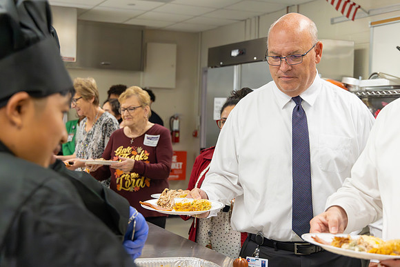 251118 Washington Thanksgiving Meal-23