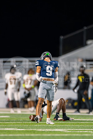 251114 Eisenhower vs College Park - Louis Plantenga-35