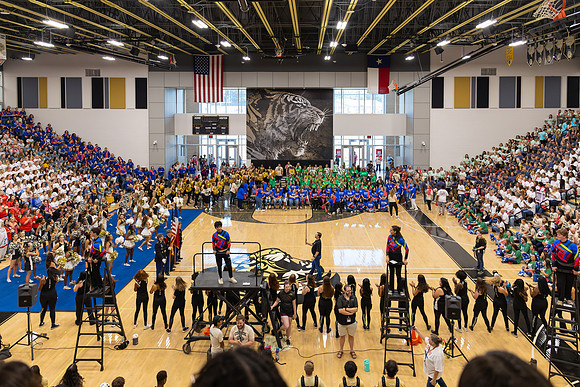 240809 Conroe Feeder Assembly-49