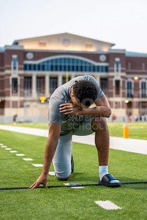 251121 College Park vs Cy Lakes - Louis Plantenga-1