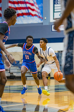 251120 College Park vs C.E. Basketball - Louis Plantenga-13