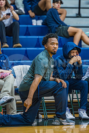 251120 College Park vs C.E. Basketball - Louis Plantenga-36