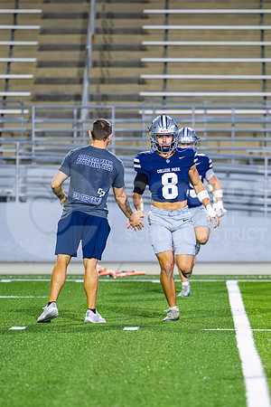 251114 Football Playoff Eisenhower VS. College Park - Landen Allen-1