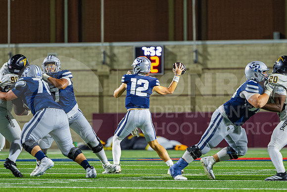 251114 Football Playoff Eisenhower VS. College Park - Landen Allen-16