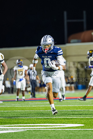 251114 Football Playoff Eisenhower VS. College Park - Landen Allen-30