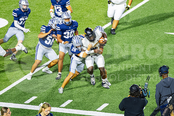 251114 Football Playoff Eisenhower VS. College Park - Landen Allen-33
