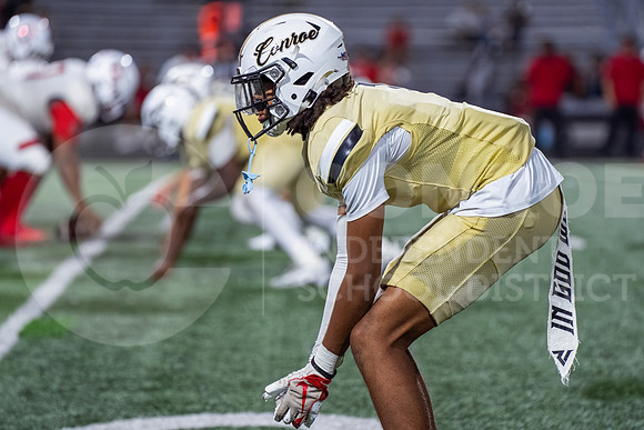 251107 Cleveland vs Conroe football - Natalya Chicas-59
