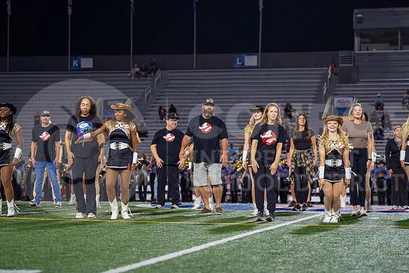 251107 Cleveland vs Conroe football - Natalya Chicas-91