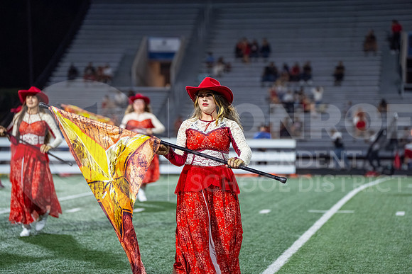251107 Cleveland vs Conroe football - Natalya Chicas-107
