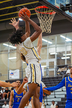 251124 CE King vs Conroe Boys Basketball - Natalya Chicas-17