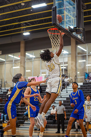 251124 CE King vs Conroe Boys Basketball - Natalya Chicas-24