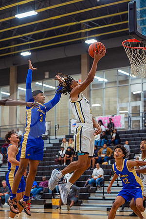251124 CE King vs Conroe Boys Basketball - Natalya Chicas-37