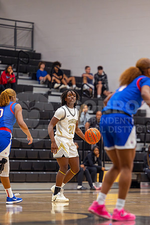 251124 CE King vs Conroe Girls Basketball - Natalya Chicas-7
