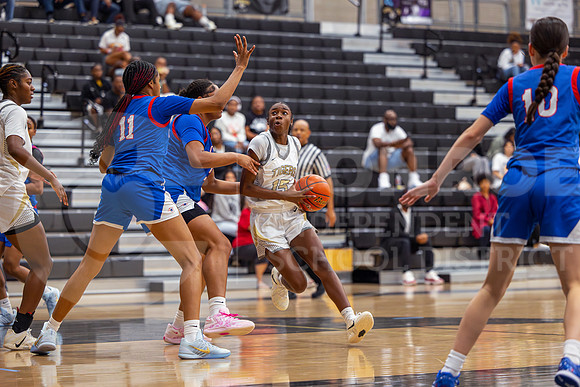 251124 CE King vs Conroe Girls Basketball - Natalya Chicas-10