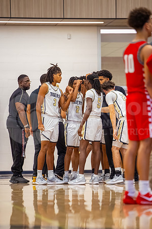 251125 Splendora vs Conroe basketball - Natalya Chicas-8