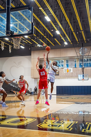 251125 Splendora vs Conroe basketball - Natalya Chicas-15