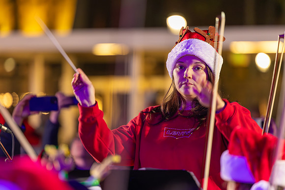 251208 Holly Jolly Jingle-20