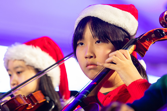 251208 Holly Jolly Jingle-24