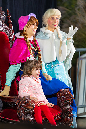 251208 Holly Jolly Jingle-44