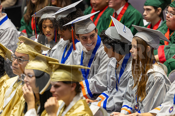 251215 Mid Year Graduation-43