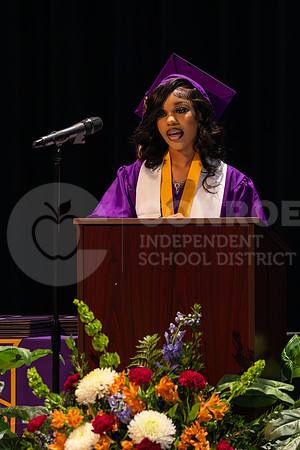 251215 Mid Year Graduation-54