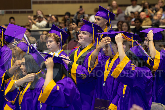 251215 Mid Year Graduation-72