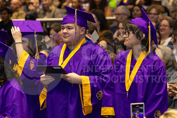 251215 Mid Year Graduation-73