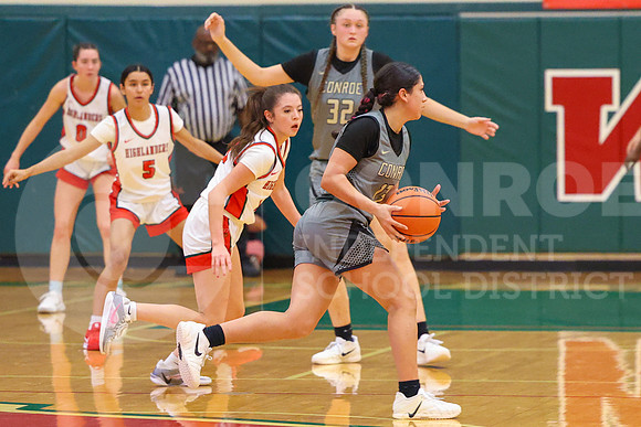251212 Conroe vs The Woodlands Basketball - Allison Lozano-5