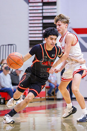 251114 Caney Creek vs Hargrave Basketball - Noemi Gonzalez-6