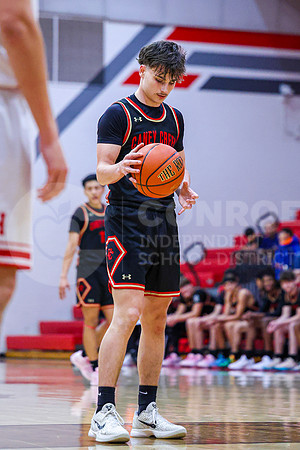 251114 Caney Creek vs Hargrave Basketball - Noemi Gonzalez-12
