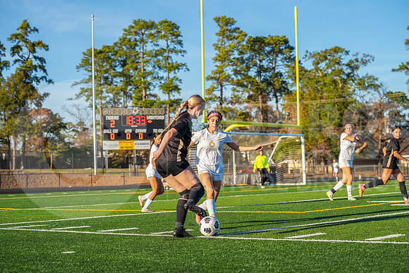 251218 Conroe vs Nimitz Soccer - Natalya Chicas-10