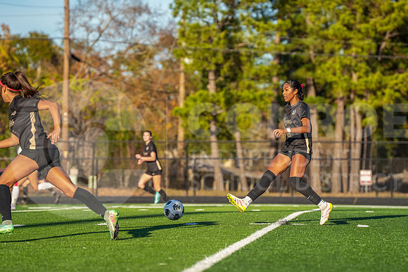 251218 Conroe vs Nimitz Soccer - Natalya Chicas-29