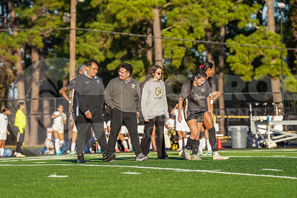 251218 Conroe vs Nimitz Soccer - Natalya Chicas-34