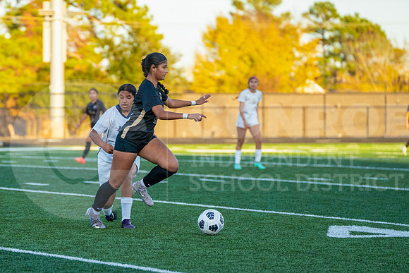 251218 Conroe vs Nimitz Soccer - Natalya Chicas-39