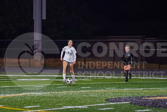 260113 College Park vs Conroe Soccer - Natalya Chicas-11